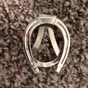 Horse Shoe Clip